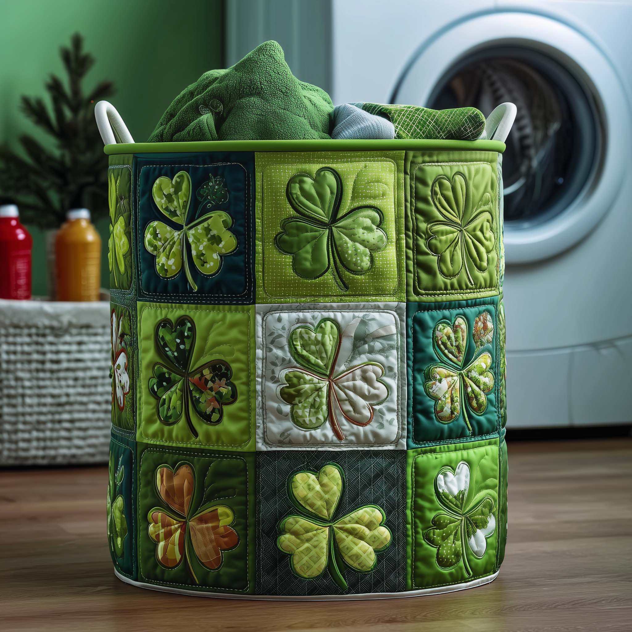 Irish Charm Quilted Laundry Basket GFTOYC2961